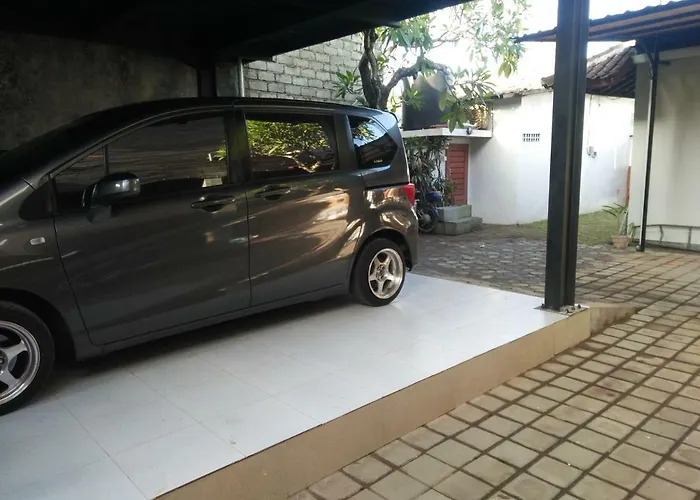 Made House And * Sanur