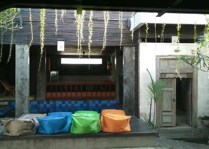 Made House And * Sanur